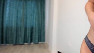 fallenangel1111 lady performs a gorgeous striptease