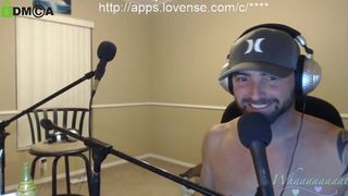 whaaaaaaaat hot passion fucks pussy with phallus