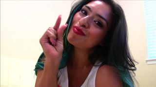 Sandra Latina brilliant bitch jerks both holes