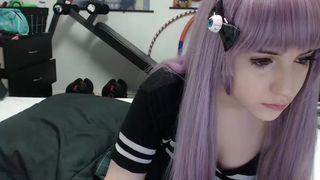 Lana_Rain loves to put fingers in forbidden places