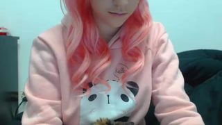 Lana_Rain blonde slut caresses shaved cunt