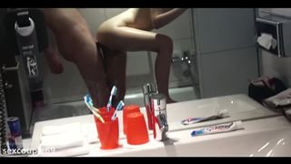 sexcouple69 busty babe massages pussy