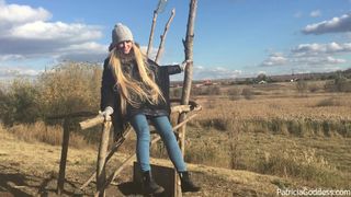 [PatriciaGoddess.com] Patricia91  impressive babe dancing striptease