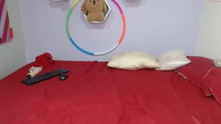 hailey_evans seductive babe dancing spectacular striptease