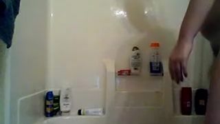 mzgreenthumb chick with slack tits dancing in front of the camera