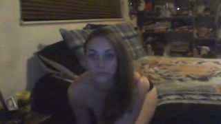 mrsplayboy7 naked babe demonstrates chocolate body