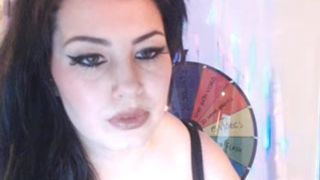 kiki_mfc vicious bitch pulls vagina with fingers