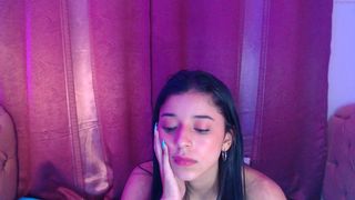 irene_green whore charms with its shapes