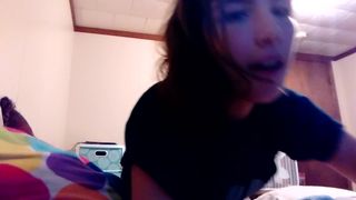 annabelle bestia slut fucks pussy and cums