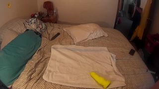 annabelle bestia blonde hairstyle fingering shaved cunt