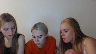 babyhotline busty maiden posing in stockings