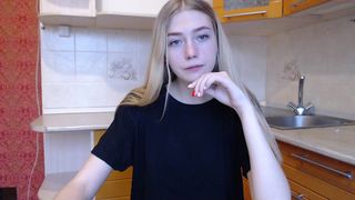 baby_frost wonderful blonde striking ass on the spot