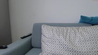 aveksmr sexy lady fucks both holes