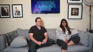 Mia Khalifa crazy beast fucks pussy