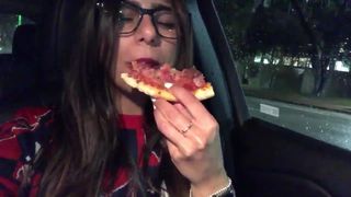 Mia Khalifa mfc video 11.07.2019