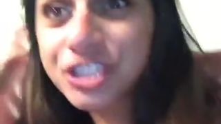 Mia Khalifa minx in hat caresses clit