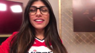 Mia Khalifa adorable mare twirls elastic booty