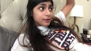Mia Khalifa live video 10.07.2019