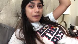 Mia Khalifa live video 10.07.2019