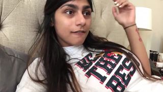 Mia Khalifa live video 10.07.2019