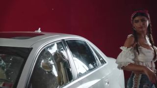 Mia Khalifa in hd porn