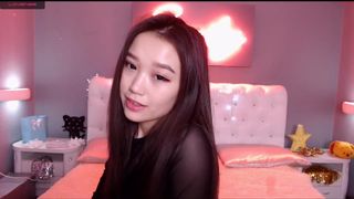 elcinkayi harlot gets an orgasm