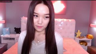 elcinkayi handjob and play with sex toys