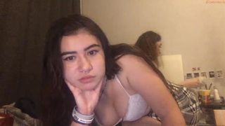 egirlsluts hot babe jerking off pussy