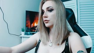 julia_wilson fuck yourself toy