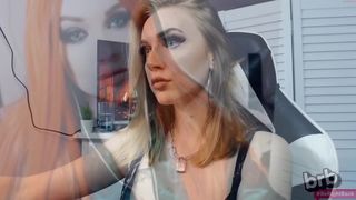 julia_wilson fuck yourself toy