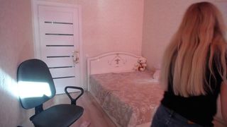 jasminbo55 a test lady fucks sex toy