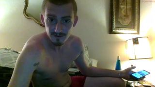 drippydreams3 passionately jerking off her wet cunt