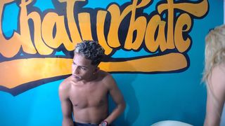 dream_on_clan crazy bitch hard fingering both holes