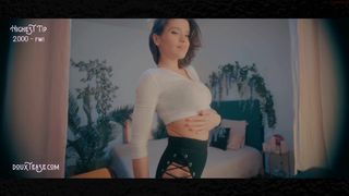 douxtease whore friends masturbating pussies