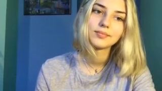 domidaves gorgeous ladies twirl tight ass