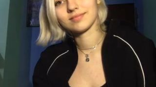 domidaves charming slut demonstrates her ardent body.