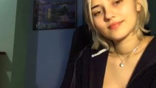 domidaves three fingers into the vagina