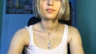 domidaves luxurious bitch in no hurry to undress