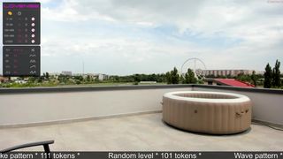 doll_lexi skinny squirt stretches the vagina