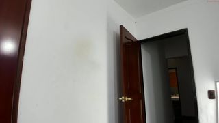 xhxoxtxsxex adorable cam girl pulls clit