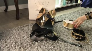 lukianiuk luscious whore rubs boobs with oil