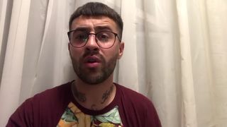 lukianiuk mature chick pulls pussy