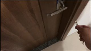 lolly_lips bright private e