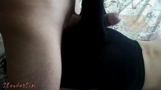SlenderSisi playing with her ass and pussy