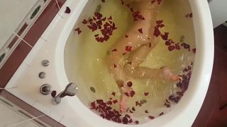 secretdream matchless chick spins elastic booty