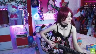 madnessalice white-haired slut fucks with phallus