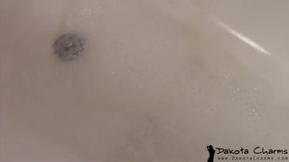 dakotacharmsxxx slutty confidant gently masturbates pussy