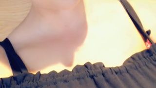 hannahbrooks25 pretty female having fun with phallus