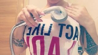 Victoria Lomba onlyfans busty chick shows her charms