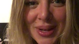 Beth Bennett onlyfans  Flirty chicks